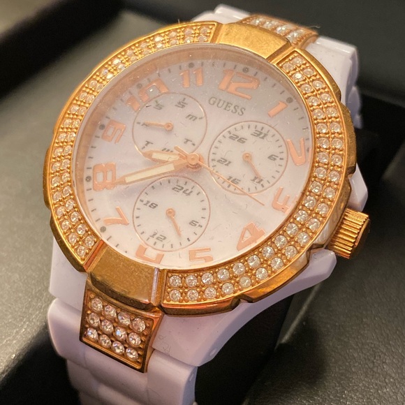 Guess Watch - Picture 2 of 4